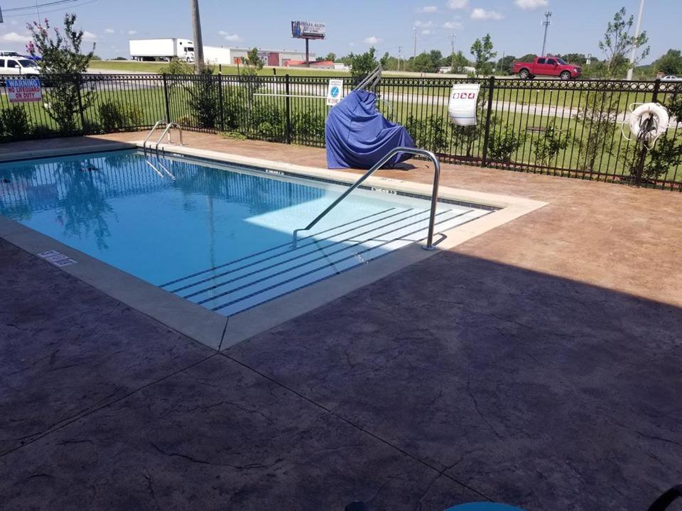 Comfort Inn & Suites Tulsa I-44 West - Rt 66 image 18